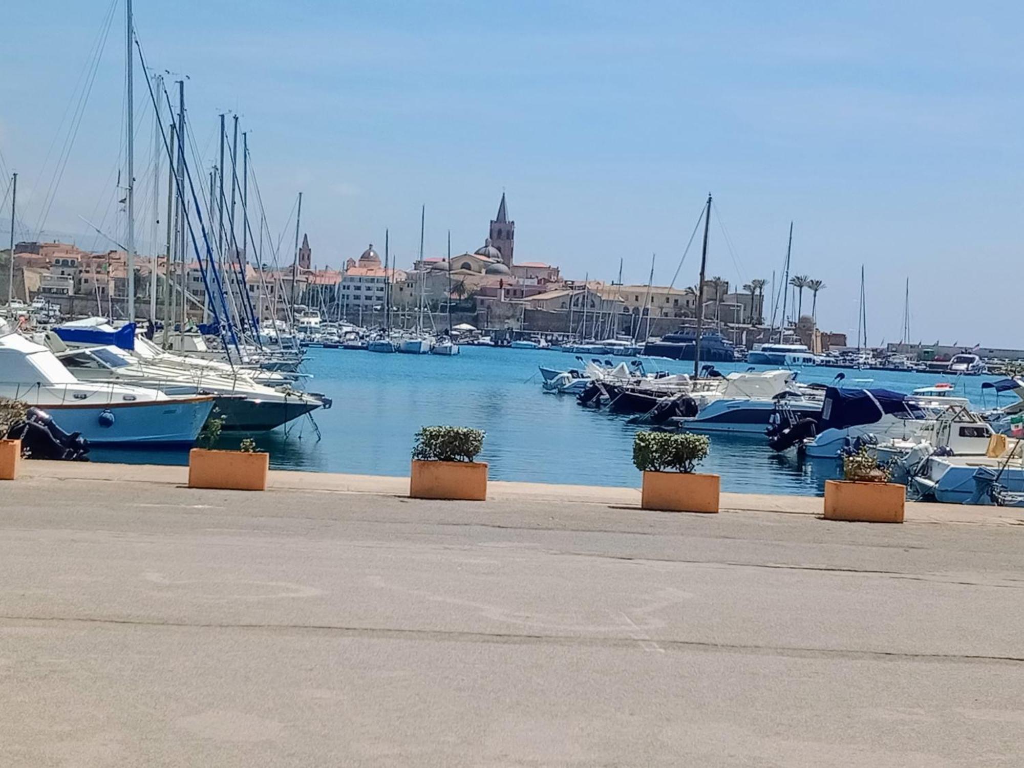Appartamento Quedar-Se A L'Alguer Esterno foto
